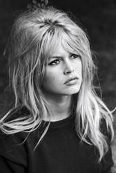 Klip sange Brigitte Bardot online gratis.