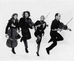 Klip sange The String Quartet online gratis.